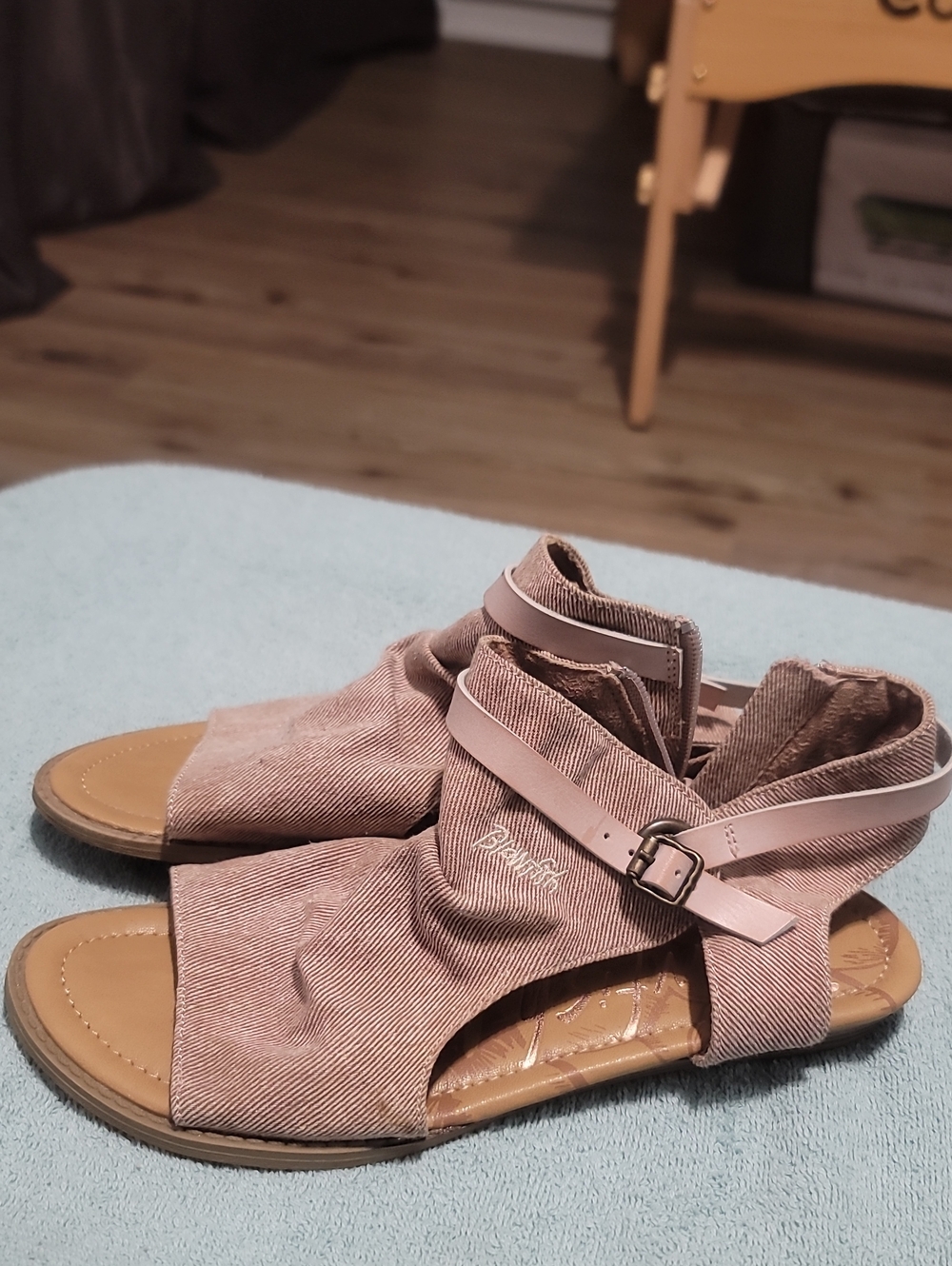Blowfish Women's Pink Open-Toe Slingback Sandals